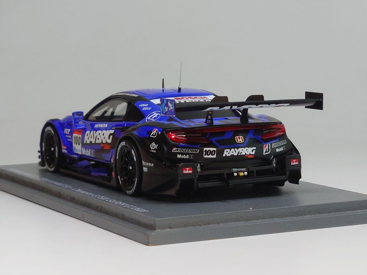 衝撃の大逆転チャンピオン決定..Spark 1/43 RAYBRIG NSX-GT -TEAM