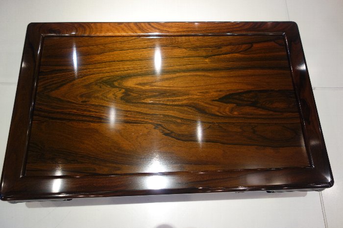 黒柿の1.8尺の花台・雲型が入荷 : 住賓館(じゅうひんかん)ブログ