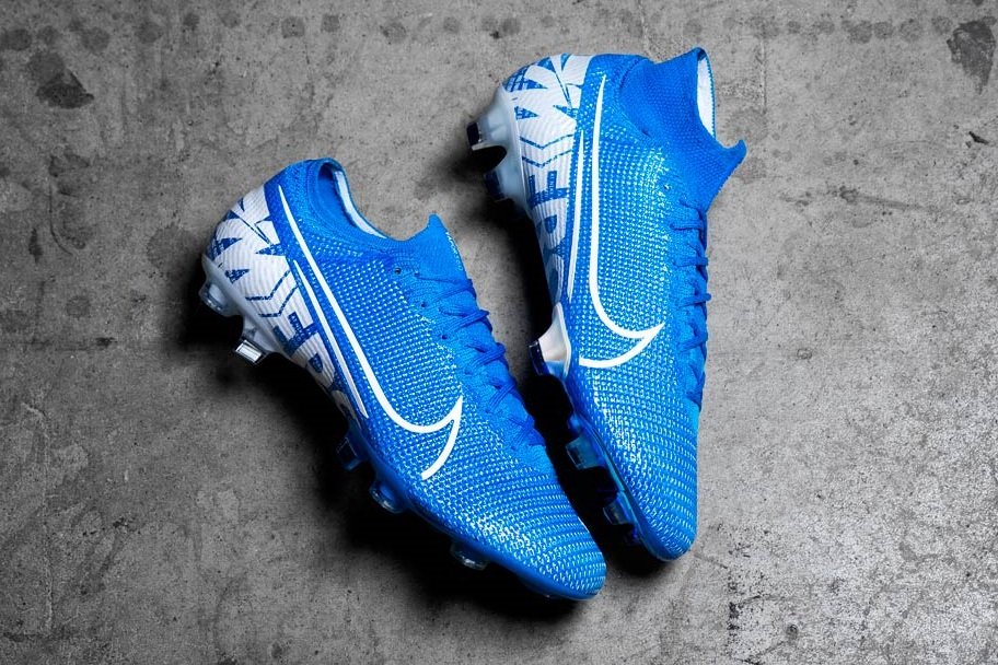 新型】 ナイキ マーキュリアルスーパーフライ7 & ヴェイパー13 FG 正式