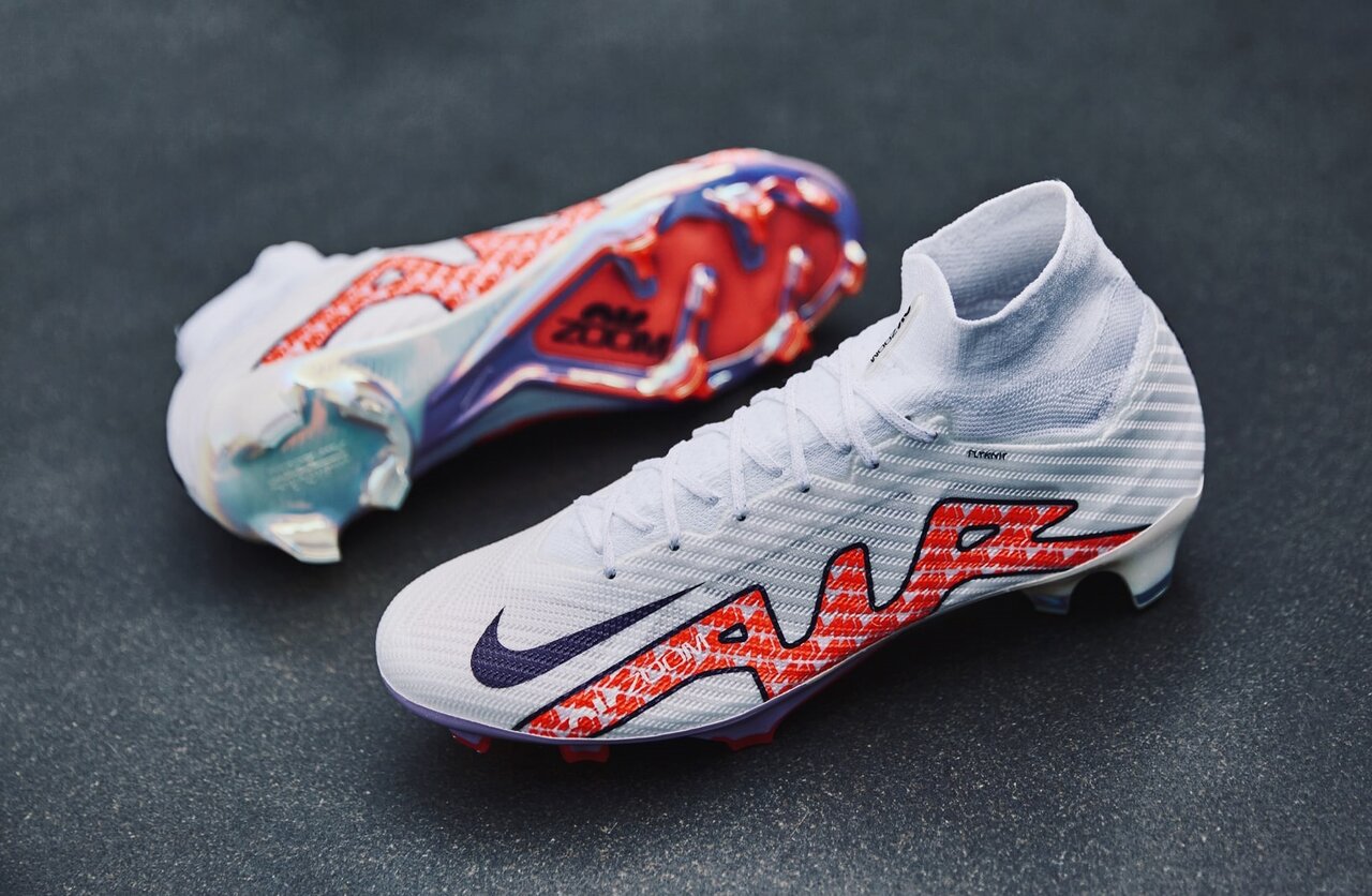 ナイキ新作スパイク「エアズームマーキュリアルヴェイパー15」正式公開
