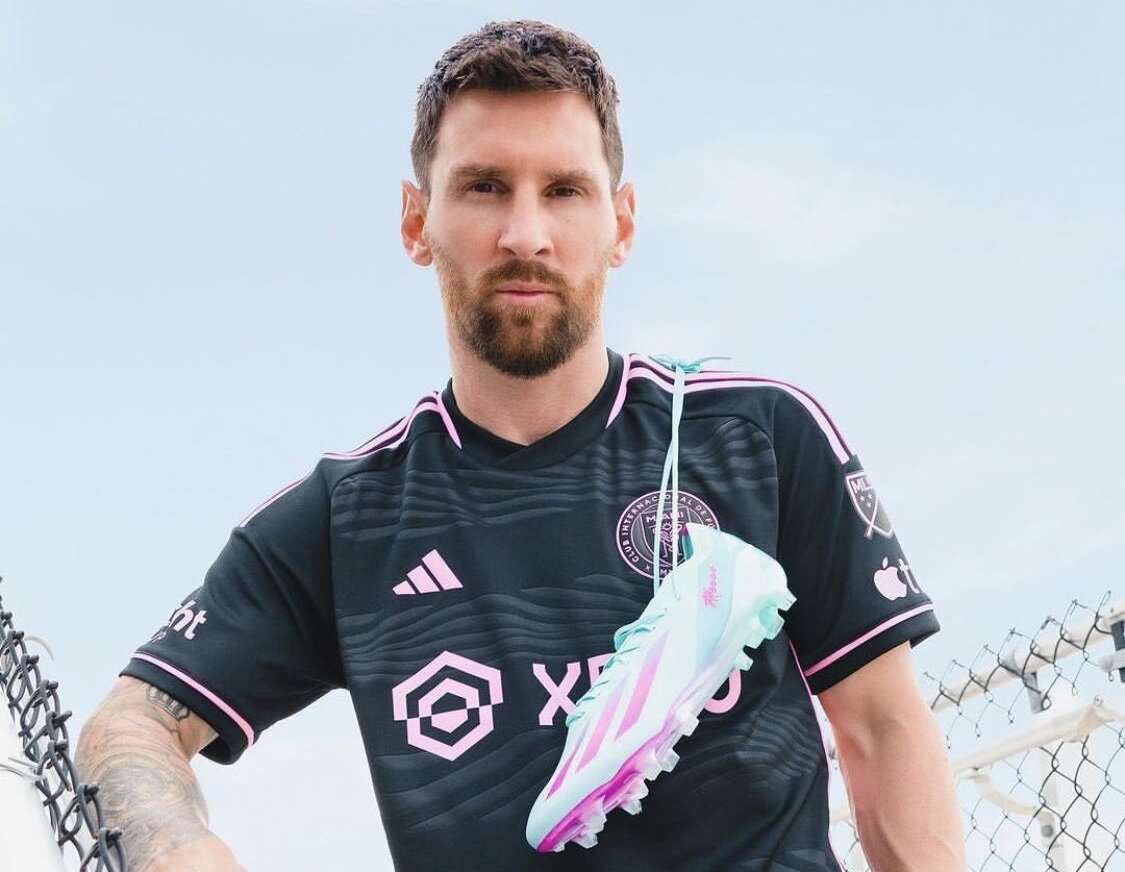 メッシ限定着用カラー「エックスクレイジーファスト.1 MESSI」に新色が