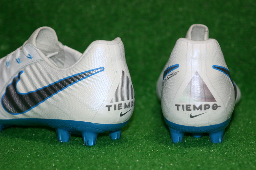 詳細】 ナイキ ティエンポレジェンド7 エリート HG (新型HGソール