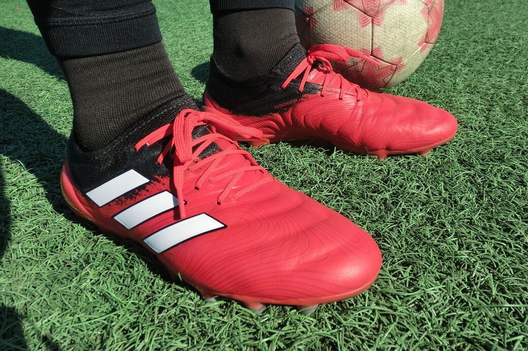 レビュー】 アディダス コパ20.1 HG/AG 評価 (コパ19.1との比較も