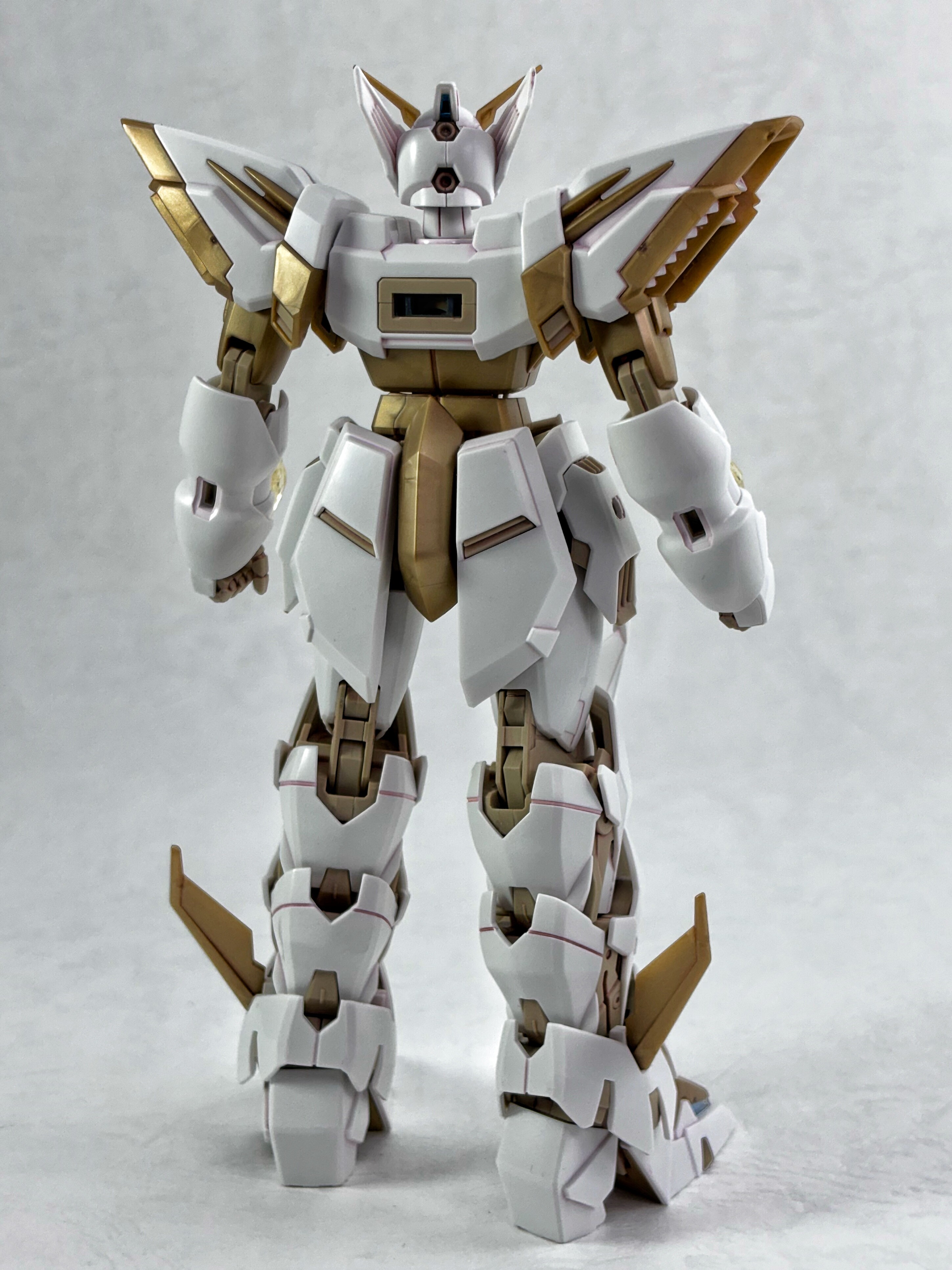 MG ガンダムエピオンEW[CROSS CONTRAST COLORS/CLEAR WHITE] レビュー