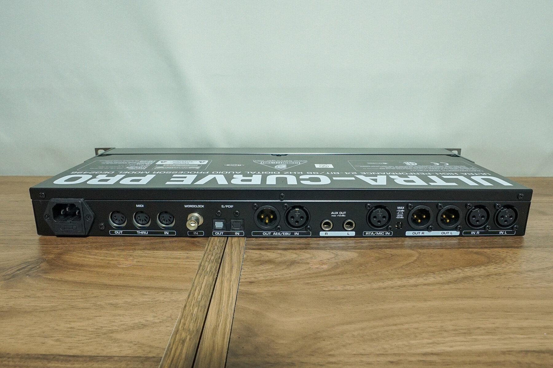 ベリンガー DEQ2496 デジタルイコライザーを購入 : 趣味の「写真、DIY