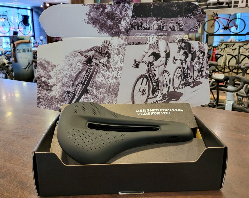 NEW】RSL サドル 入荷！ : LOROCYCLEWORKS TOKYO blog