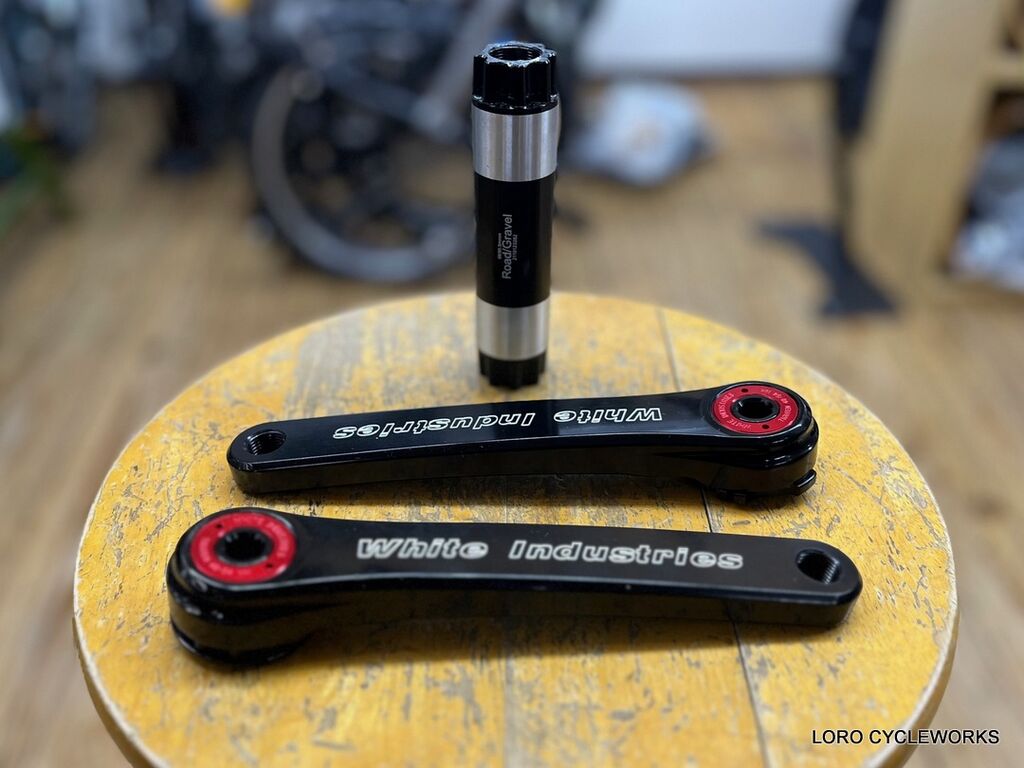 WHITE INDUSTRIES R30 クランクの耳よりお得情報！ : LORO CYCLE WORKS