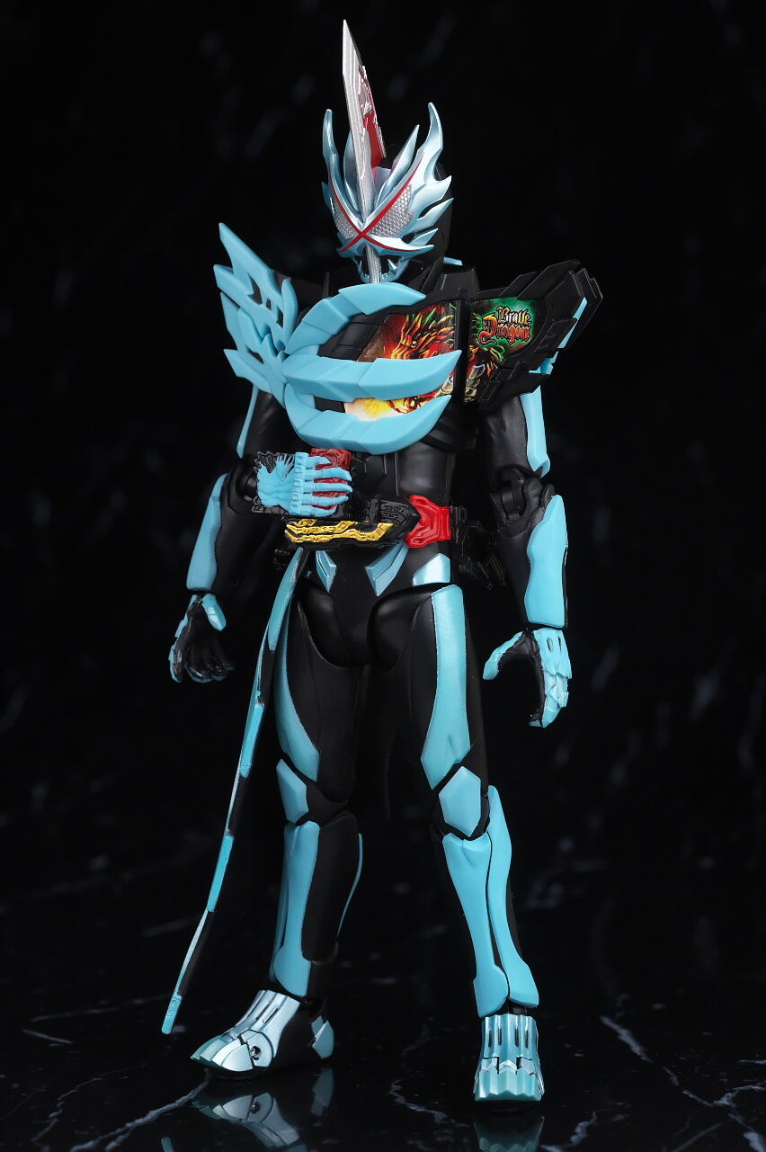 S.H.フィギュアーツ 仮面ライダーセイバー プリミティブドラゴン