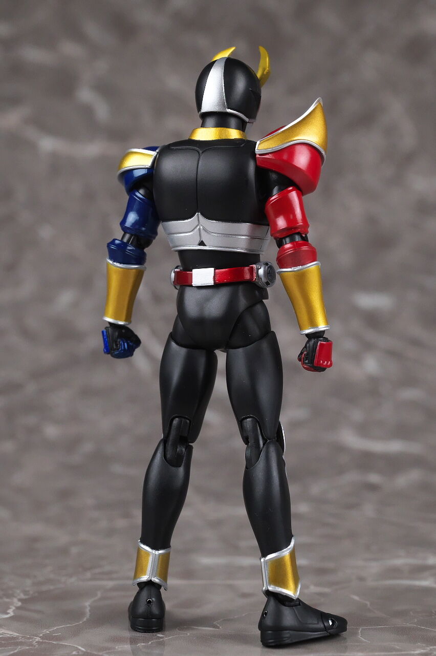 真骨彫製法） 新品未開封 S H Figuarts 真骨彫製法 仮面ライダーアギト