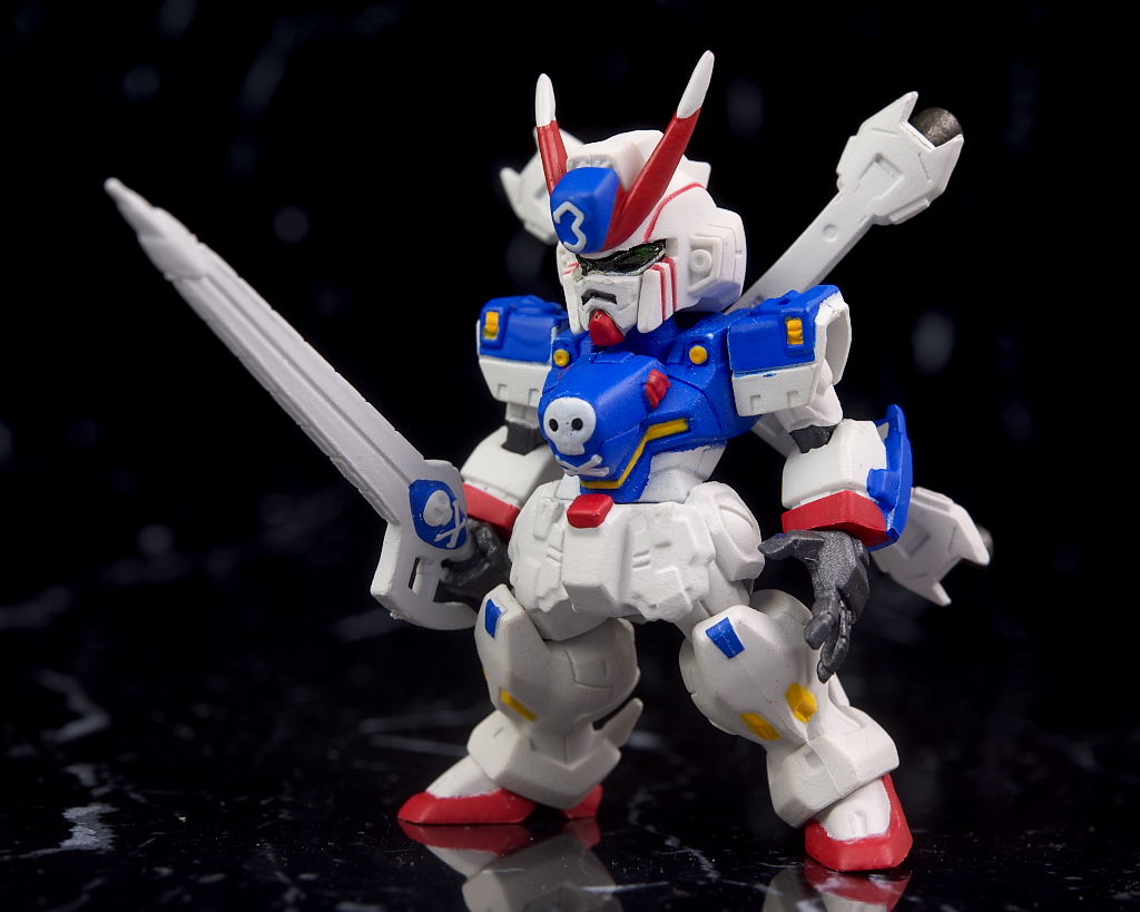 FW GUNDAM CONVERGE:CORE クロスボーン・ガンダムX3 レビュー : はっちゃか