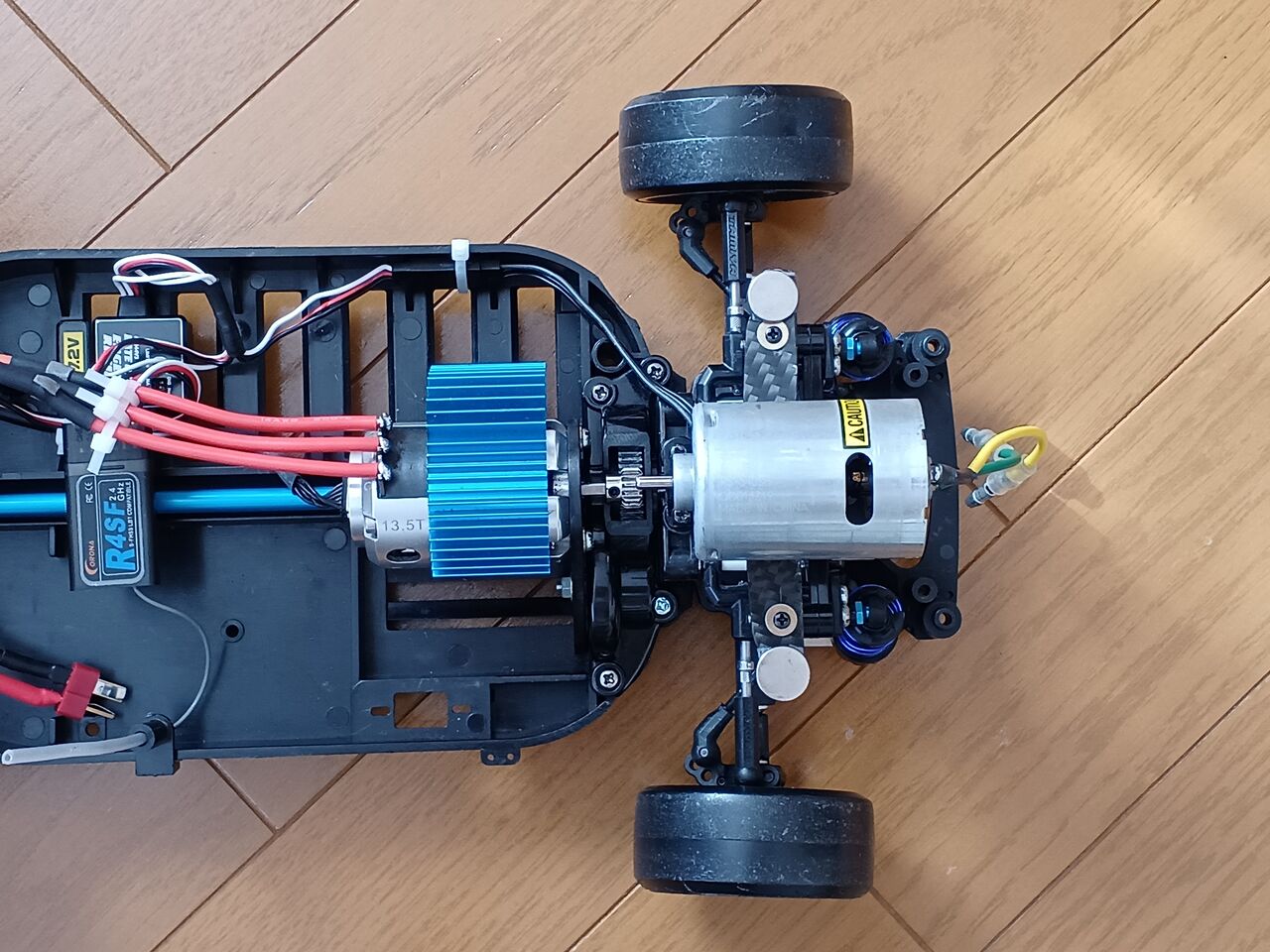 2025/1/18の作業：タミヤ TT-01 FR-Dの製作① : お父さんの作業部屋