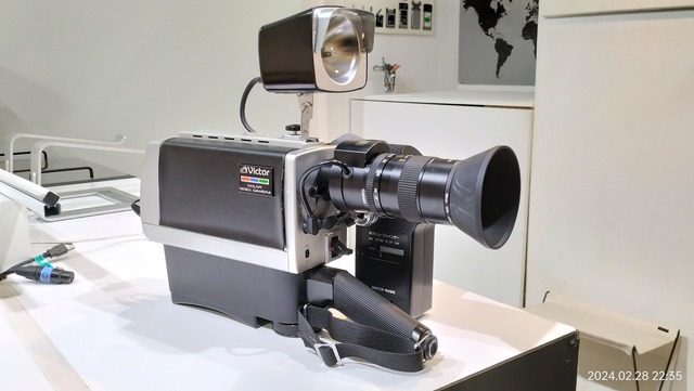 1978/昭和53/Victor/CV-G70/CV-2001/キヤノンレンズ/単2電池12本駆動