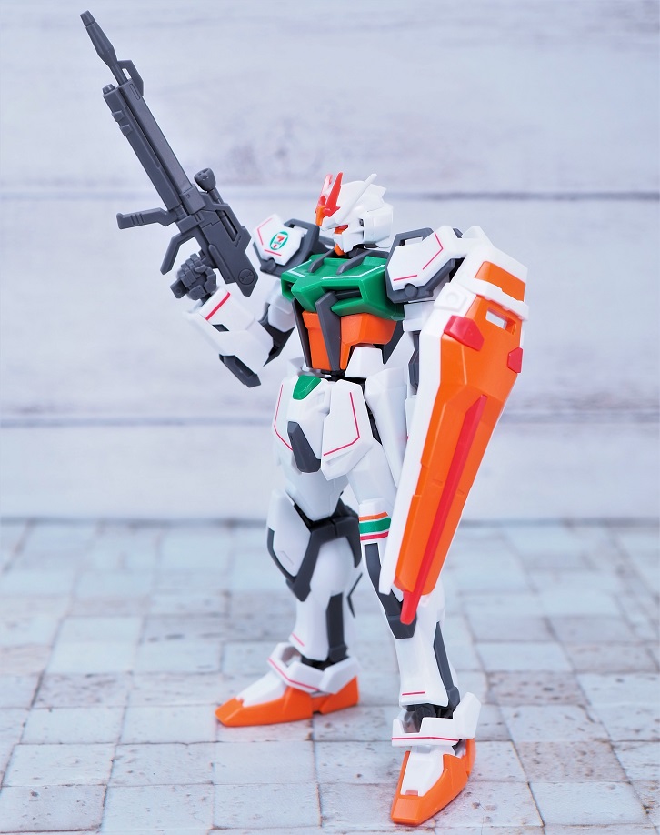 EG ストライクガンダム セブンイレブン限定カラー : おもちゃの巣