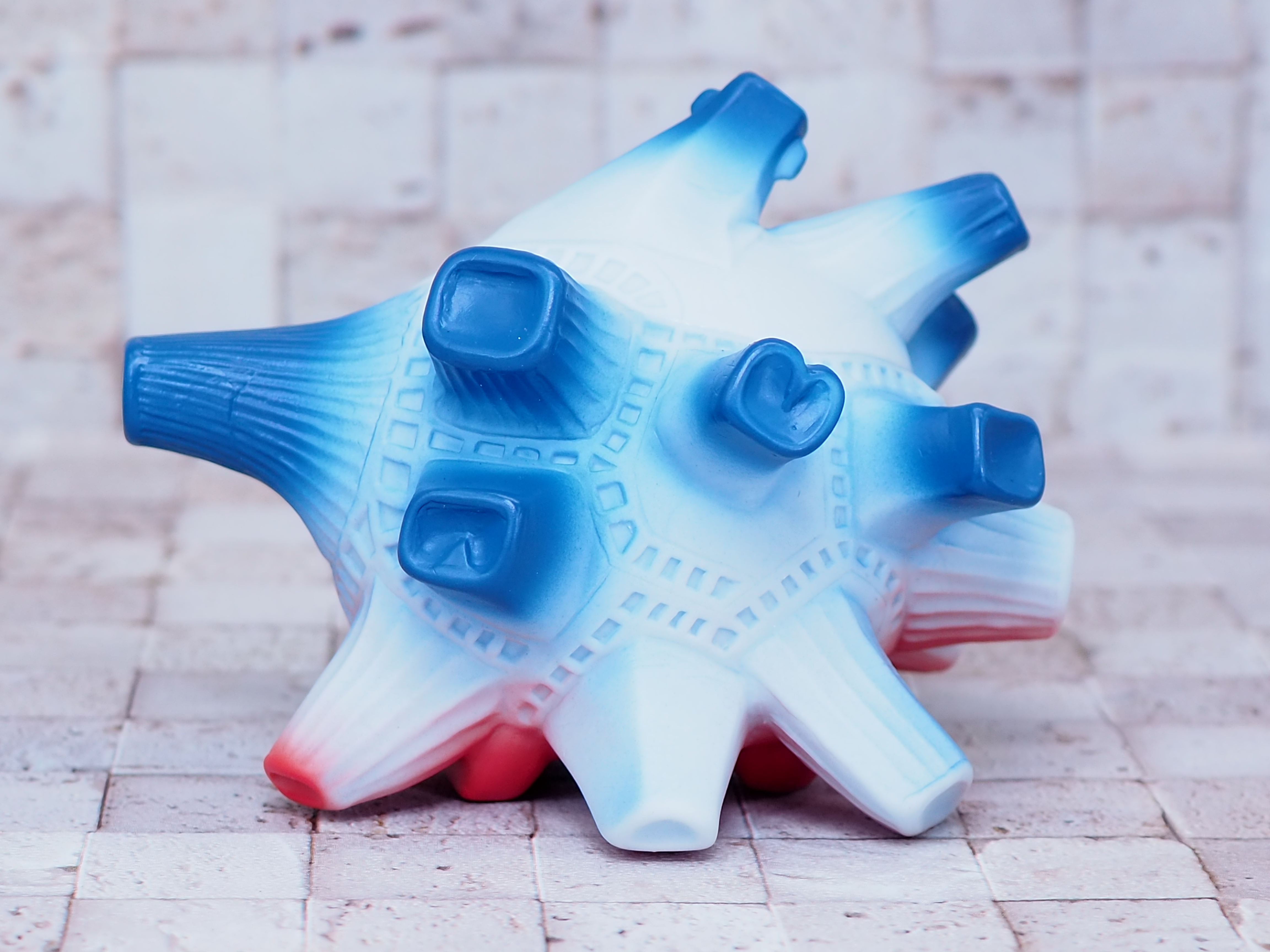 ウルトラ怪獣シリーズ 四次元怪獣ブルトン レビュー : おもちゃの巣