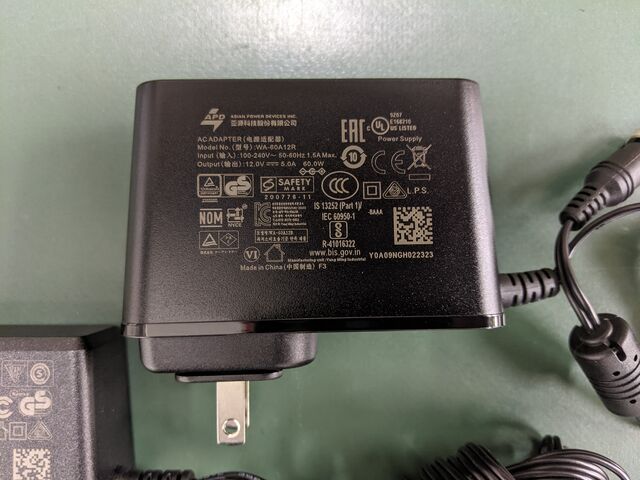 ATEM Miniシリーズって機能だけじゃなくてACアダプターにも差が有るっ