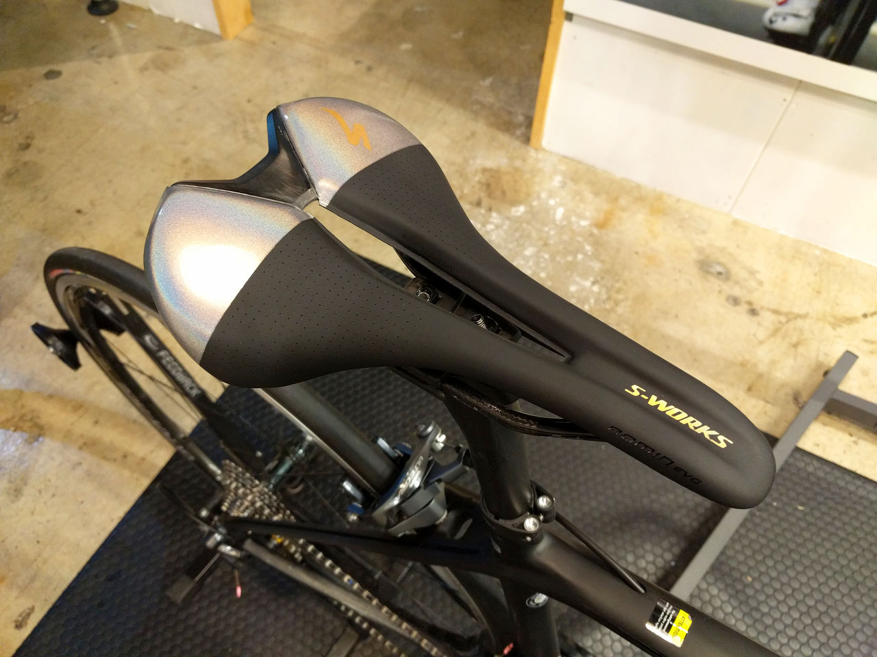 スタッフバイク組立紹介「2018 SCULTURA 8000-E」その② : SBC 新着情報