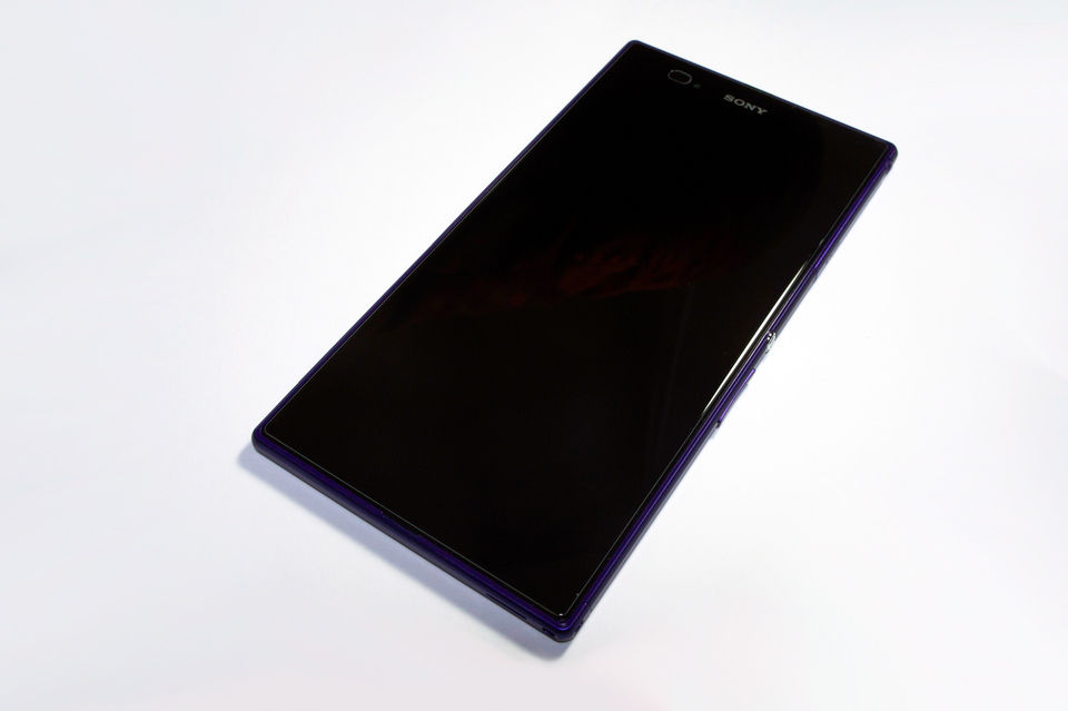 6.4インチ ファブレット Sony Xperia Z Ultra レビュー その1 : おShinoブ