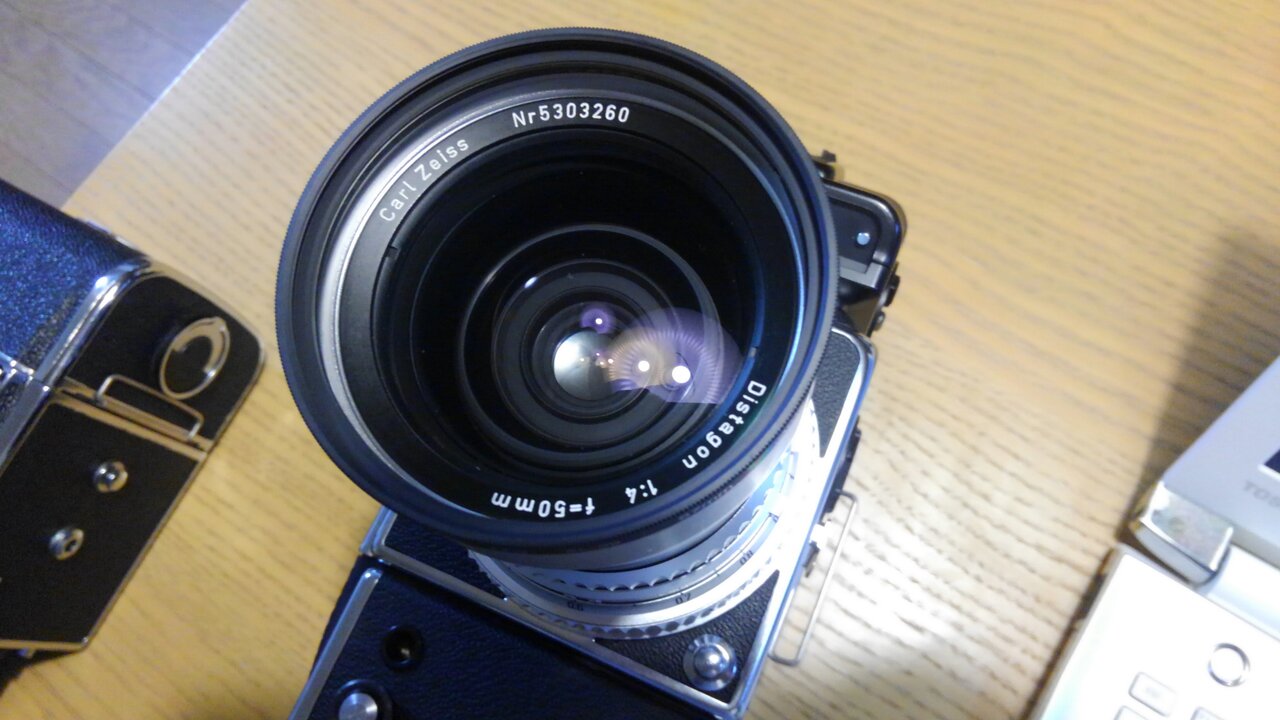 HASSELBLAD 553ELX ハッセルがやってきた！ : カメラと写真が大好きな