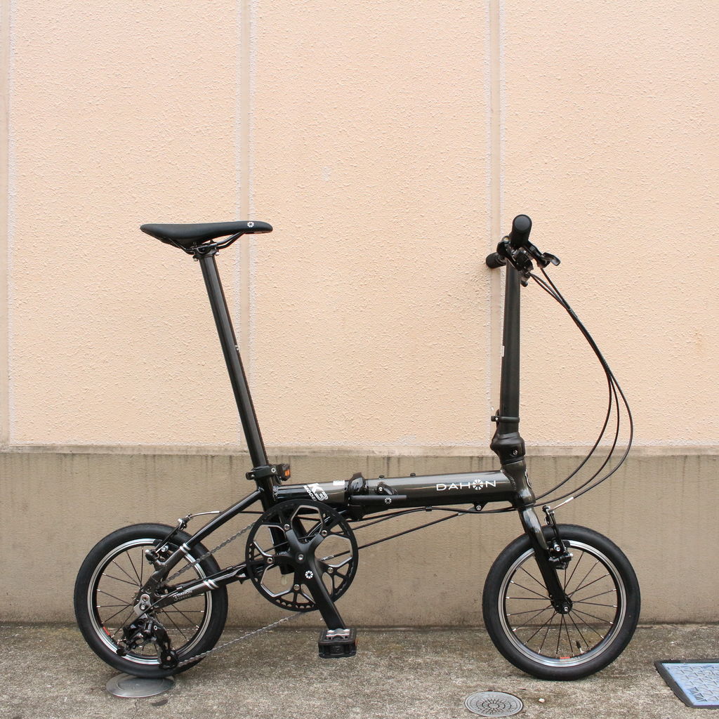 DAHON(ダホン)「K3」の「ガンメタル x ブラック」再入荷しました