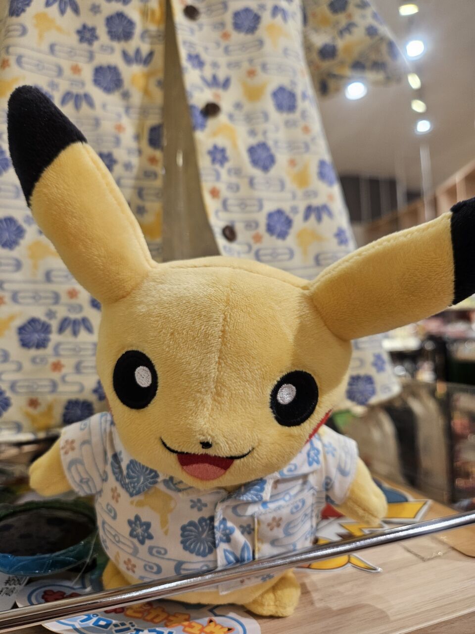 沖縄】念願のピカチュウかりゆしウェアをゲット♪ : うさログ日和