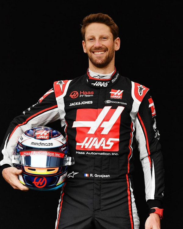 ロマン・グロージャン ヘルメット写真 レーシングスーツ写真 2020年F1