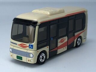 やっぱり来た ポンチョの特注 江ノ電バス : おもちゃ雑記帖【静岡版】