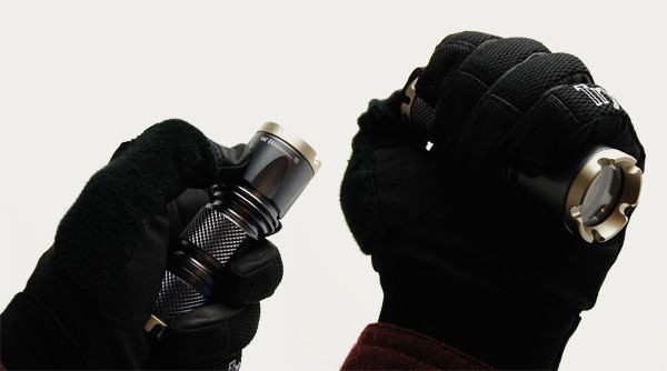 GENTOS ドミネーター DC-209F CR123A 1本使用 LEDライト : アカリ