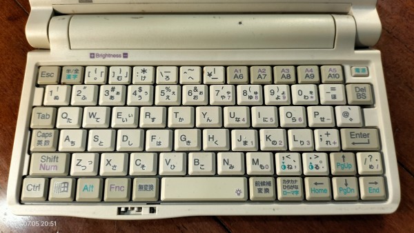 2000/平成12/NEC/sigmarion/初代/WindowsCE/ゼロハリバートン