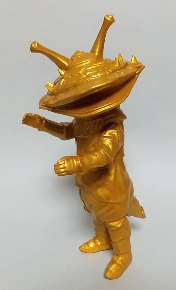 限定ゴールドカラー】スペシャルカラーソフビ カネゴン 豪華金爛ver