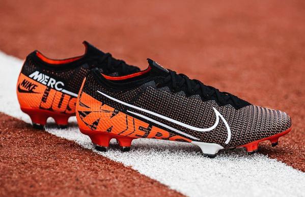 マーキュリアルヴェイパー13エリートFG 限定カラー KAMOで発売