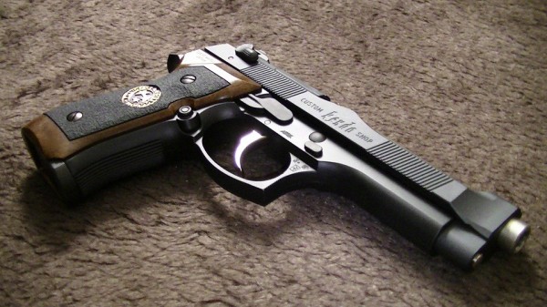 東京マルイ サムライエッジ改 サムライエッジ改 本体とマガジン