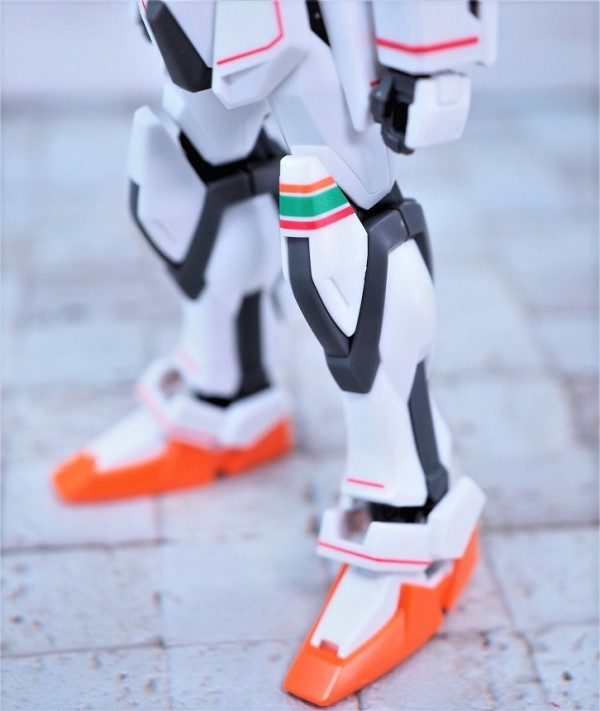 EG ストライクガンダム セブンイレブン限定カラー : おもちゃの巣