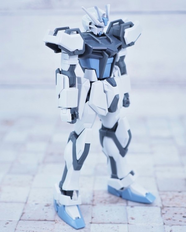 EG ストライクガンダム ディアクティブモード レビュー : おもちゃの巣