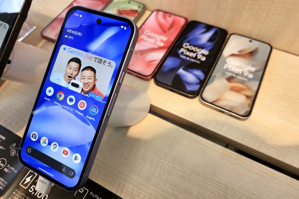 新スマホ「Google Pixel 9a」を店頭で見てきた！外観などを写真で紹介