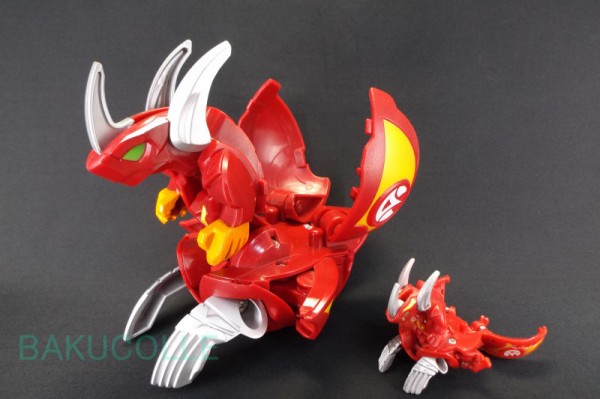 ノヴァ・ブレイズ・ドラゴノイド PYRUS LUMINO DRAGONOID 火属性(DEKA
