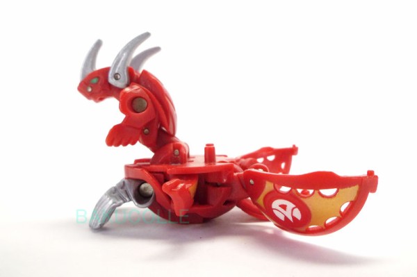 ノヴァ・ブレイズ・ドラゴノイド PYRUS LUMINO DRAGONOID 火属性 爆丸