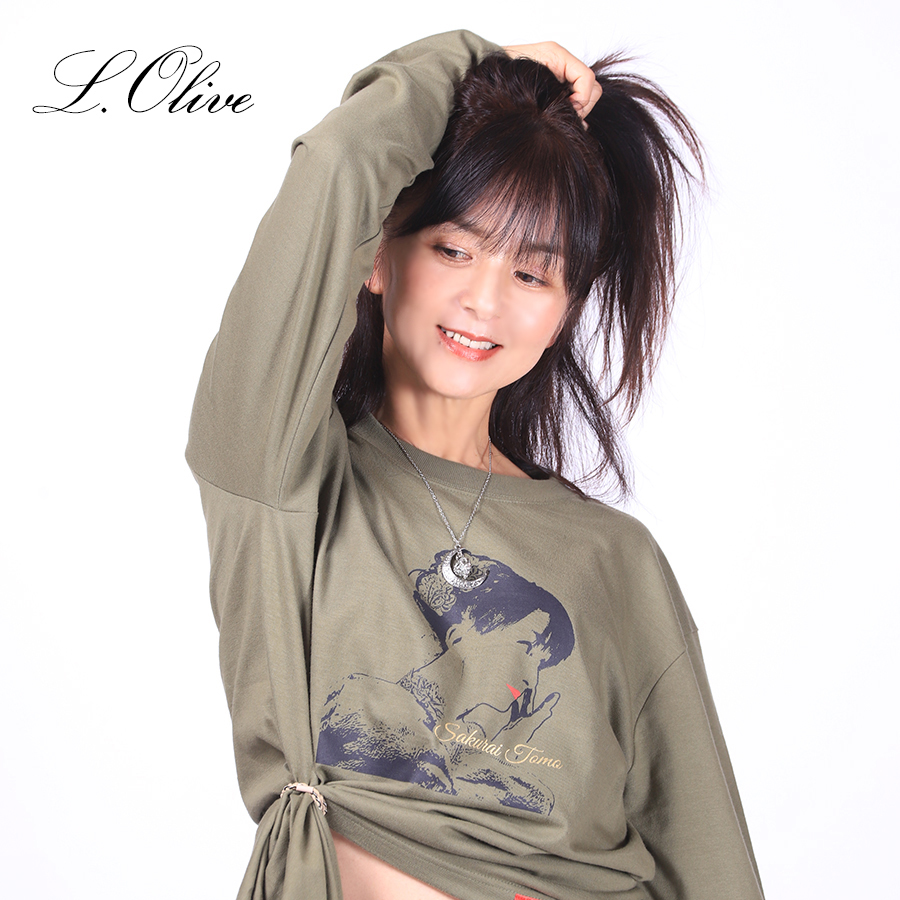 櫻坂46 よく見てみいスウェット XL 商品詳細ページ | 櫻坂46 OFFICIAL