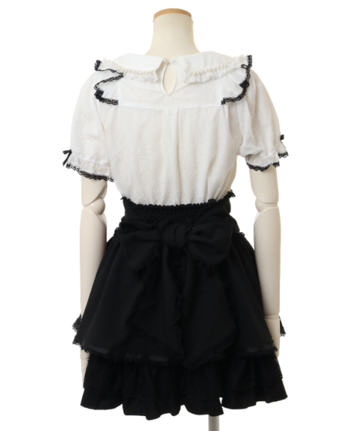 スピンドルレースラッフルブラウス ｜ LIZ LISA（リズリサ）公式通販