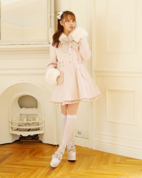 ビジューリボンミニ丈Aラインコート ｜ LIZ LISA（リズリサ）公式通販