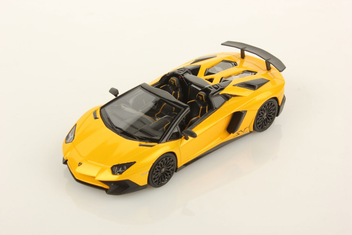 Lamborghini Aventador LP 750-4 Superveloce Roadster 1:43