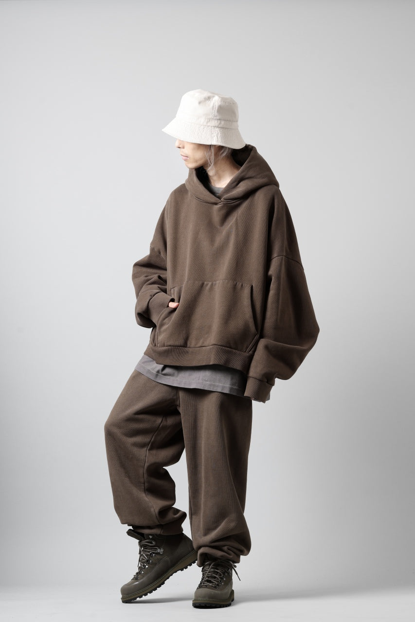 entire studios HEAVY HOOD SWEAT PULLOVER (BRUNETTE)の商品ページ