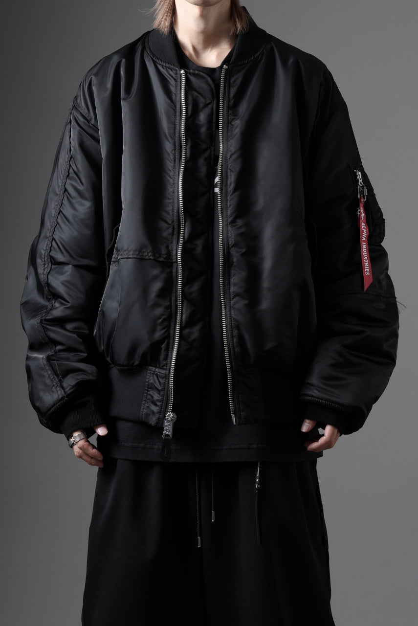 MASTERMIND WORLD x ALPHA INDUSTRIES REVERSIBLE MA-1 JACKET (BLACK