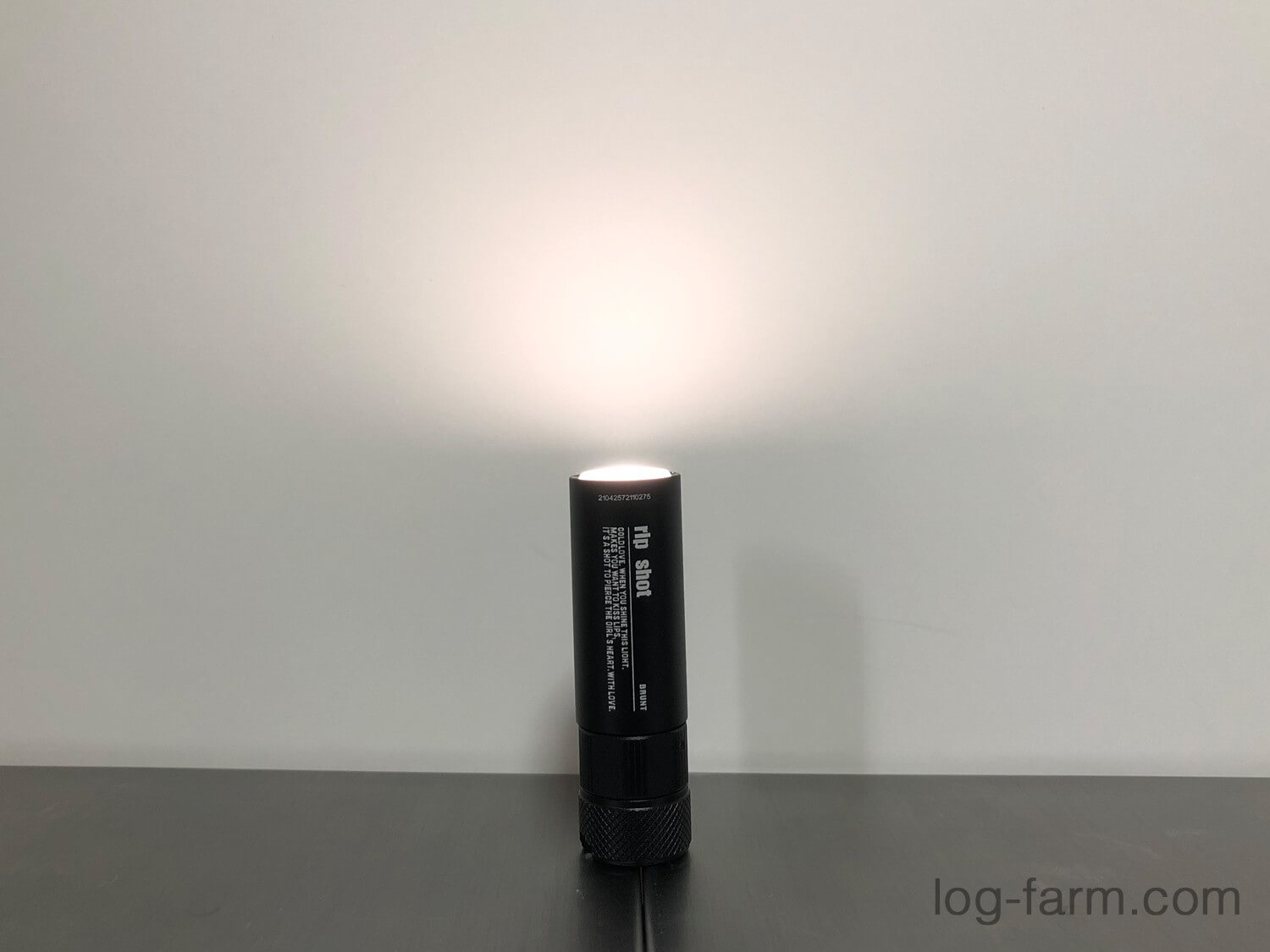 BRUNT別注】リップショット（ナイトコアLA10-CRI）スティック型LED