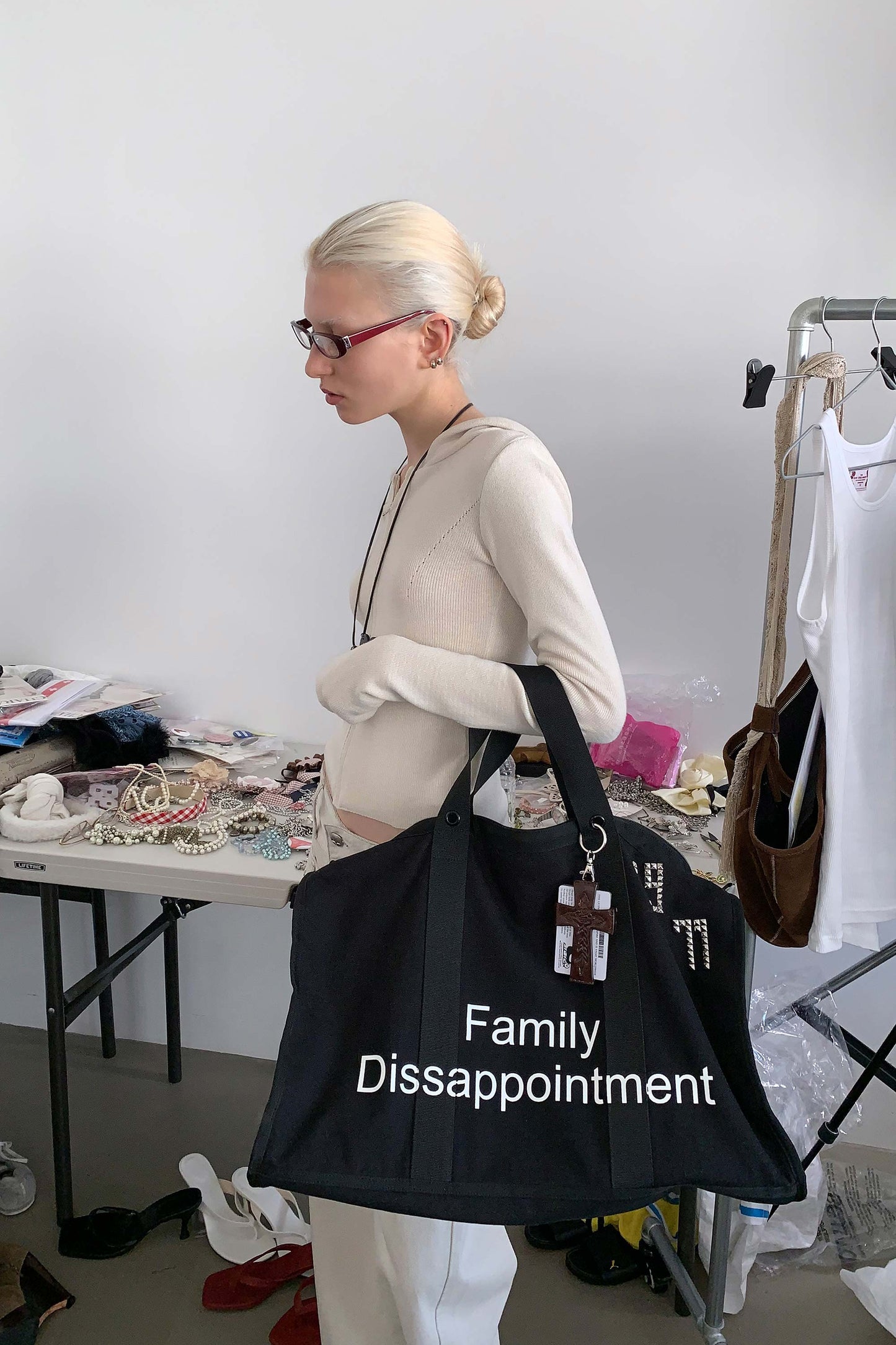 Sculptorpage - Family Diss(appointment) Tote Bag Black – lolamoon.co