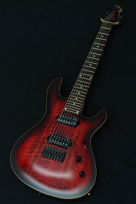 LORE CROW - エクストリーム ミュージックに最適なギター・ベース