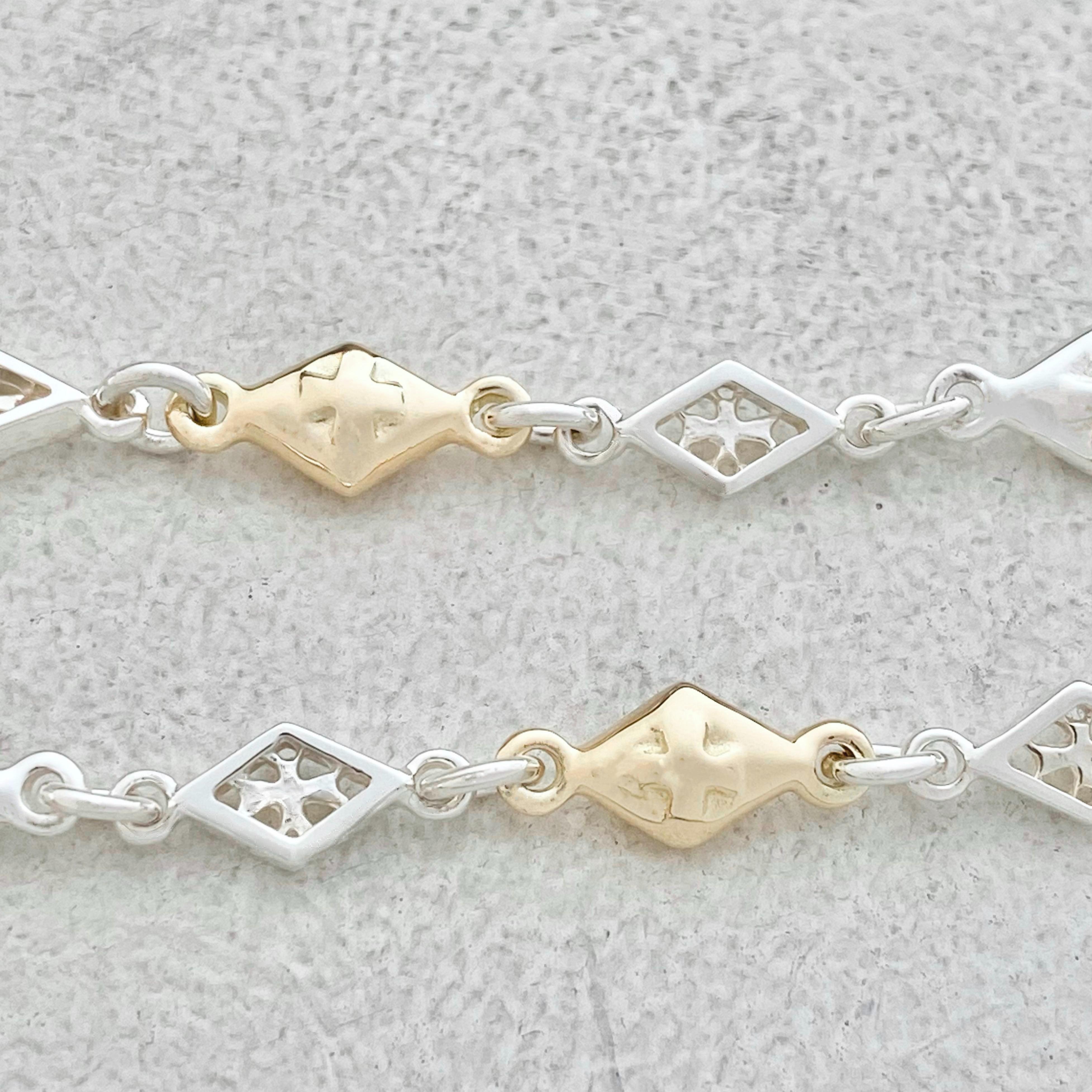 MIX DIAMOND SHAPED / CROSS OPEN / SOLID LINK CHAIN / 18k Yellow