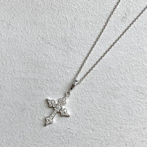 MINI GOTHIC CROSS NECKLACE Silver / Zirconia NECKLACE（ネックレス