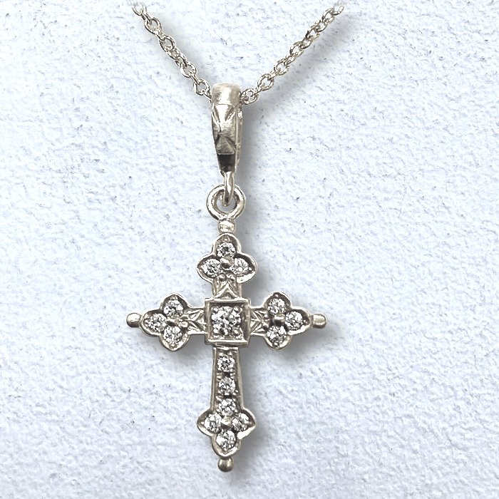 MINI GOTHIC CROSS NECKLACE 18k White Gold / DIAMONDS NECKLACE