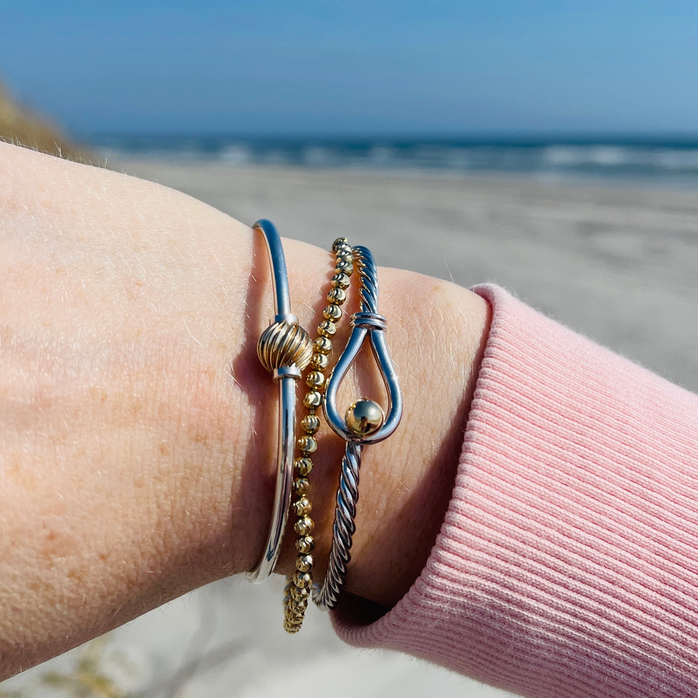 Stone Harbor Hook Bangle – Jewelry Studio