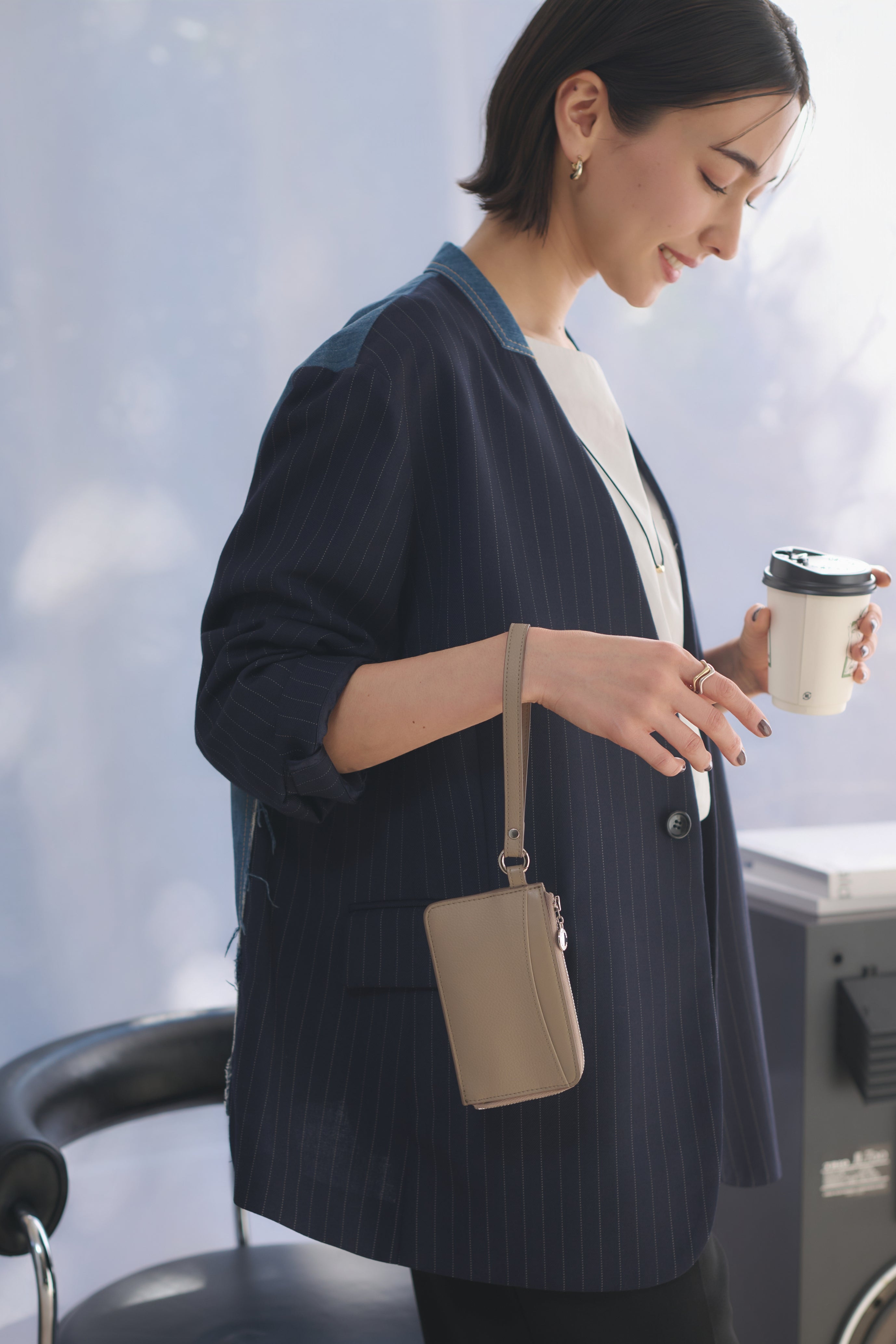 アップルレザー製フラグメントケース「Apple Multi Wallet」 | LOVST